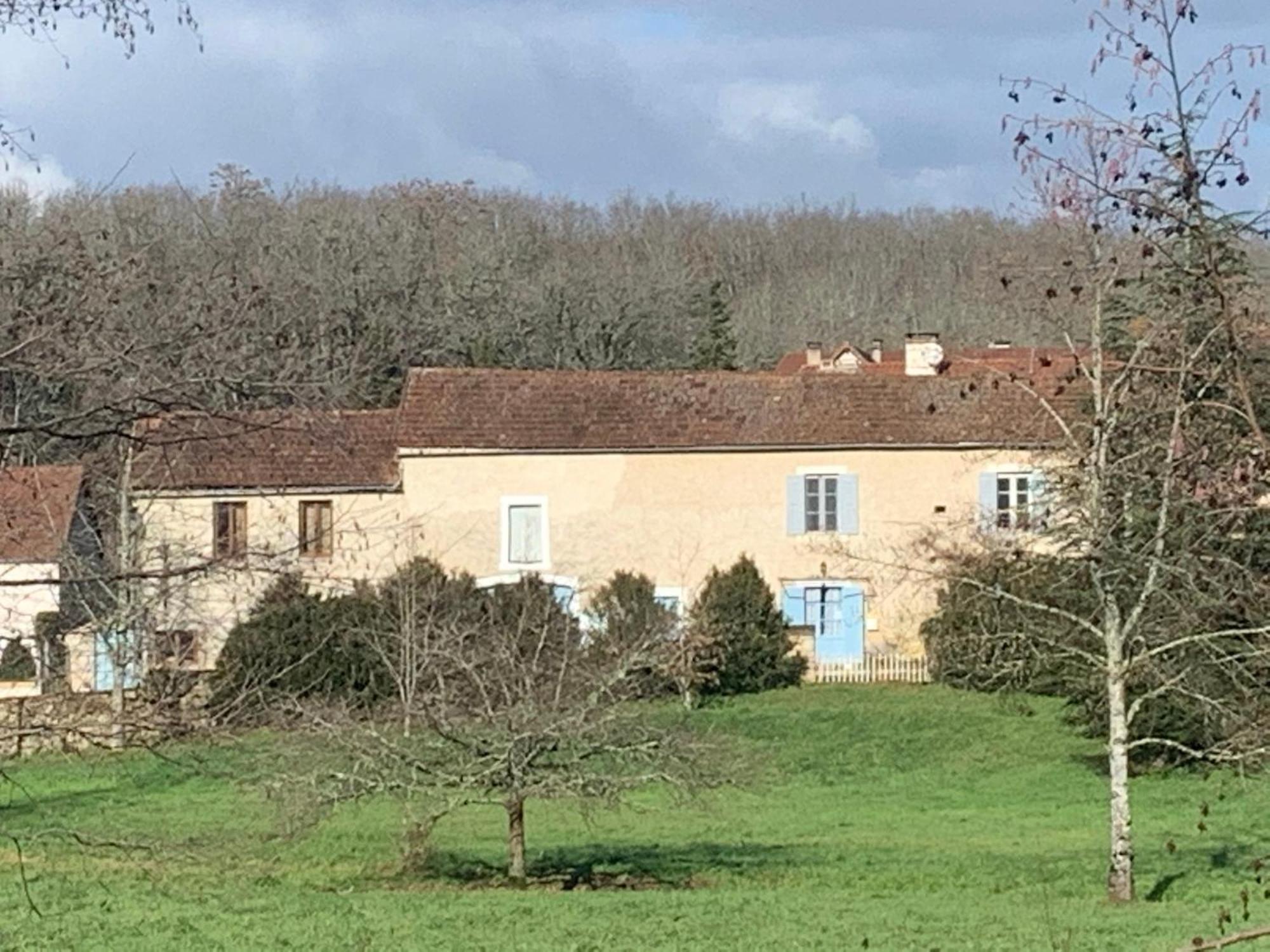 La Grange, 10 Rue Du Lavoir Saint-Martial-d'Albarede Extérieur photo