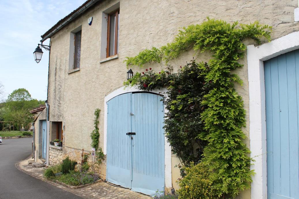 La Grange, 10 Rue Du Lavoir Saint-Martial-d'Albarede Extérieur photo
