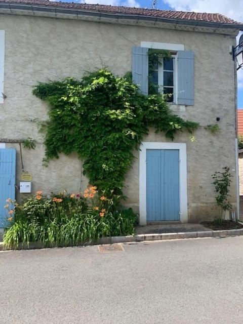La Grange, 10 Rue Du Lavoir Saint-Martial-d'Albarede Extérieur photo